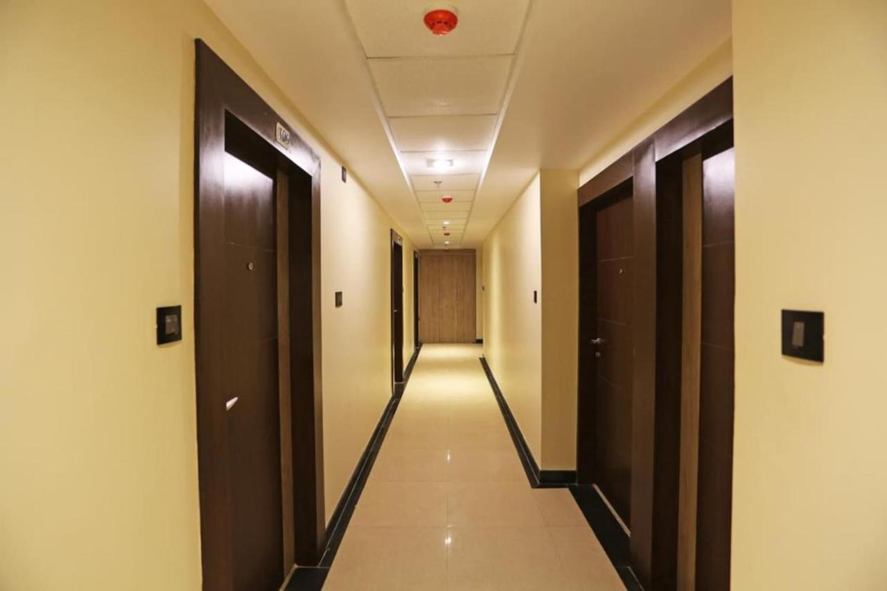 Hotel Golden Orchid 布巴内什瓦尔 外观 照片