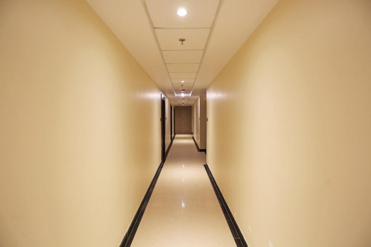 Hotel Golden Orchid 布巴内什瓦尔 外观 照片
