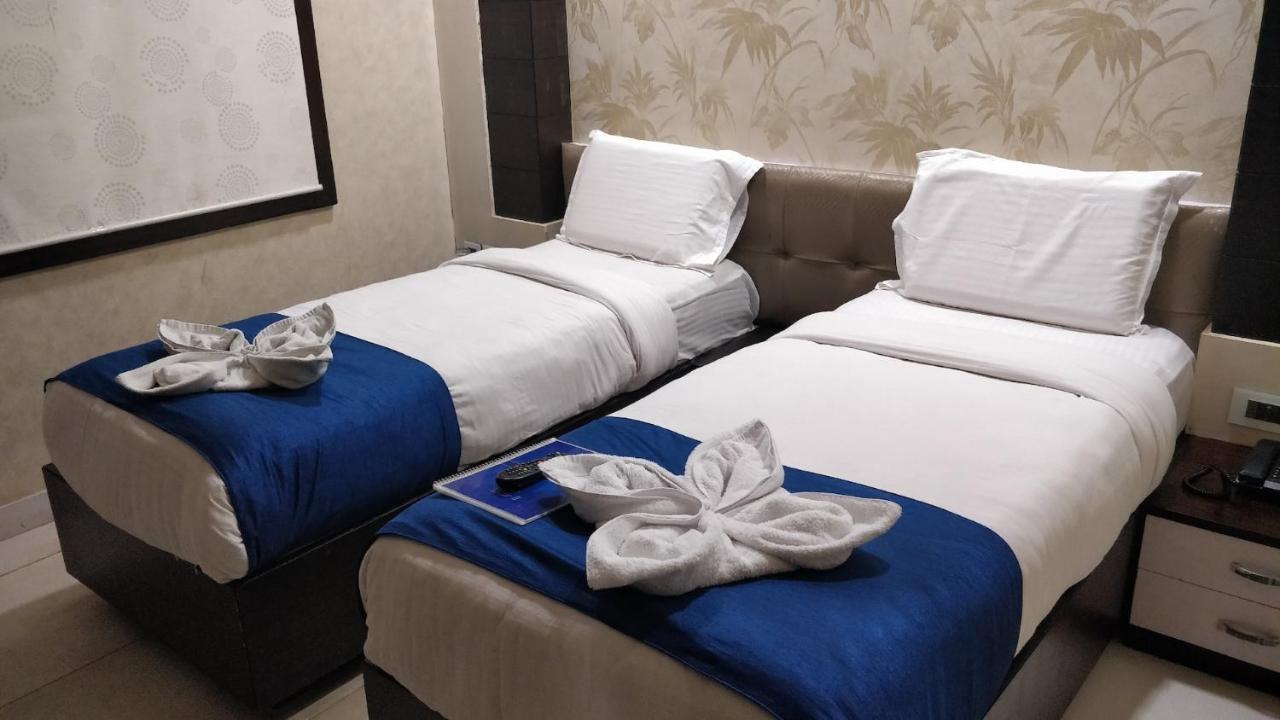 Hotel Golden Orchid 布巴内什瓦尔 外观 照片