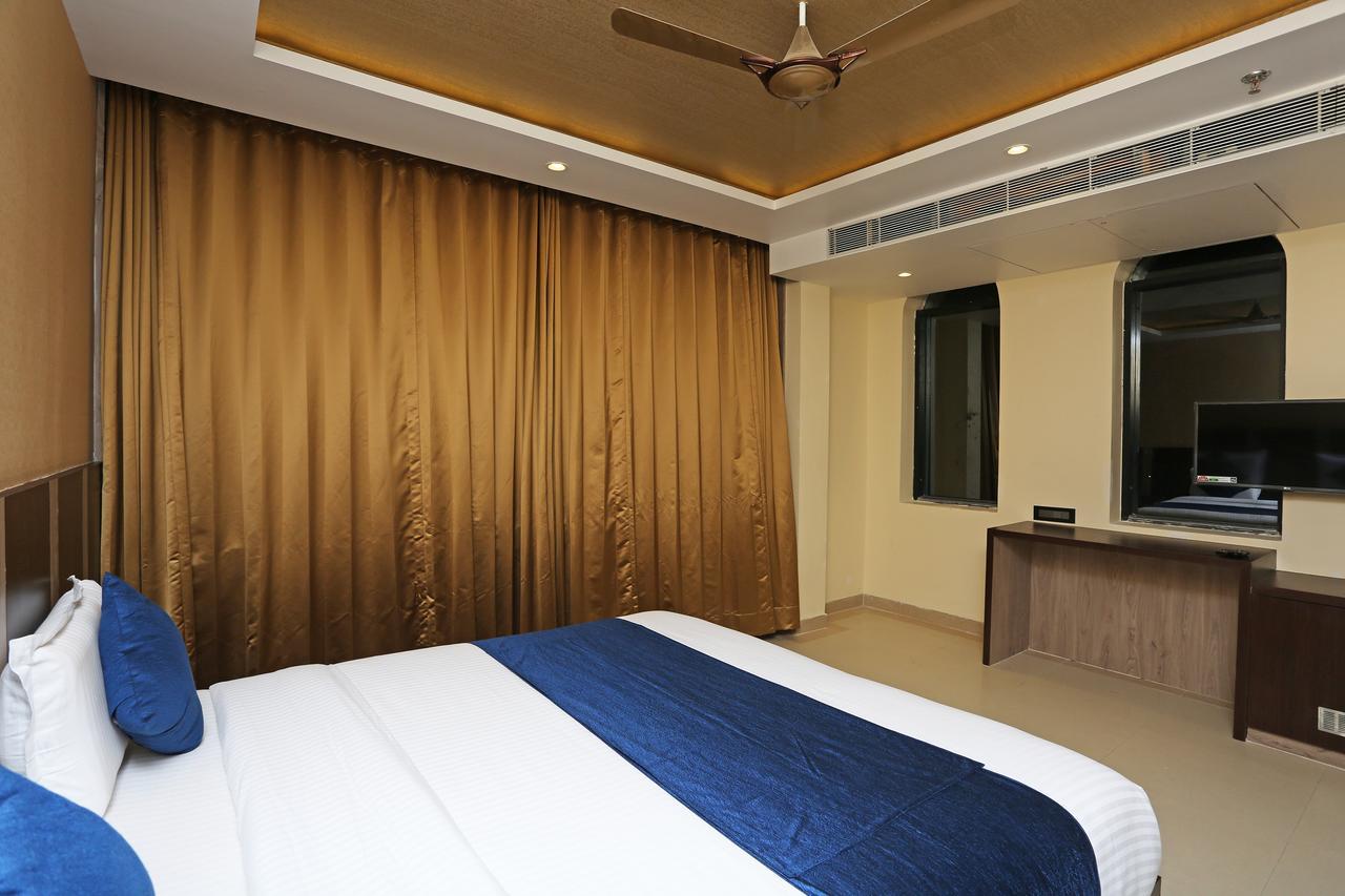 Hotel Golden Orchid 布巴内什瓦尔 外观 照片